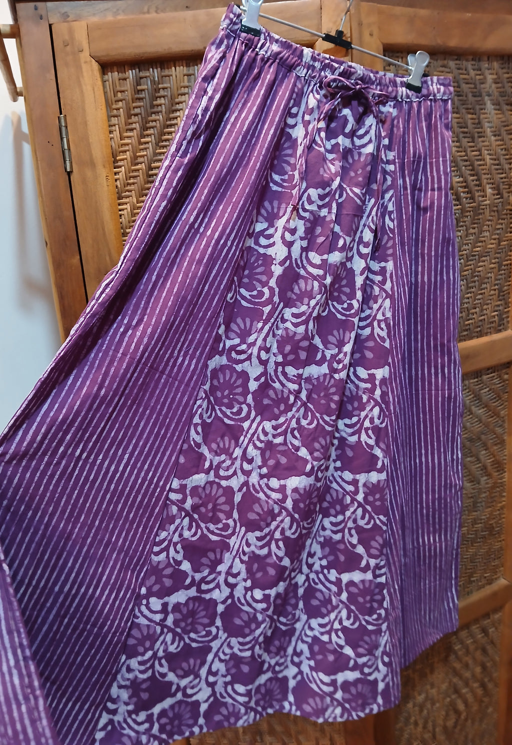 Rock dreiteilig Batikdruck