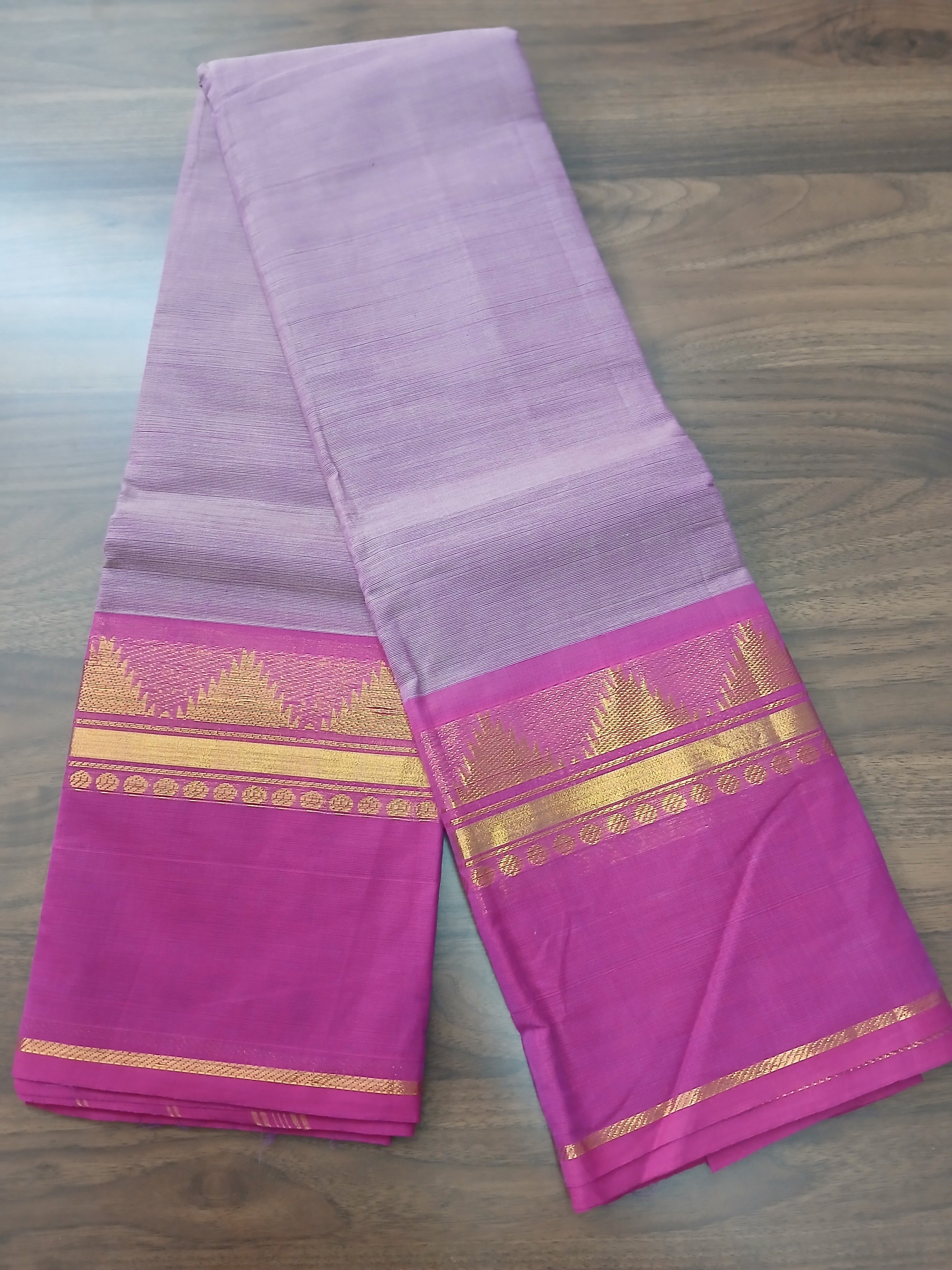 Saree Handloom with borders